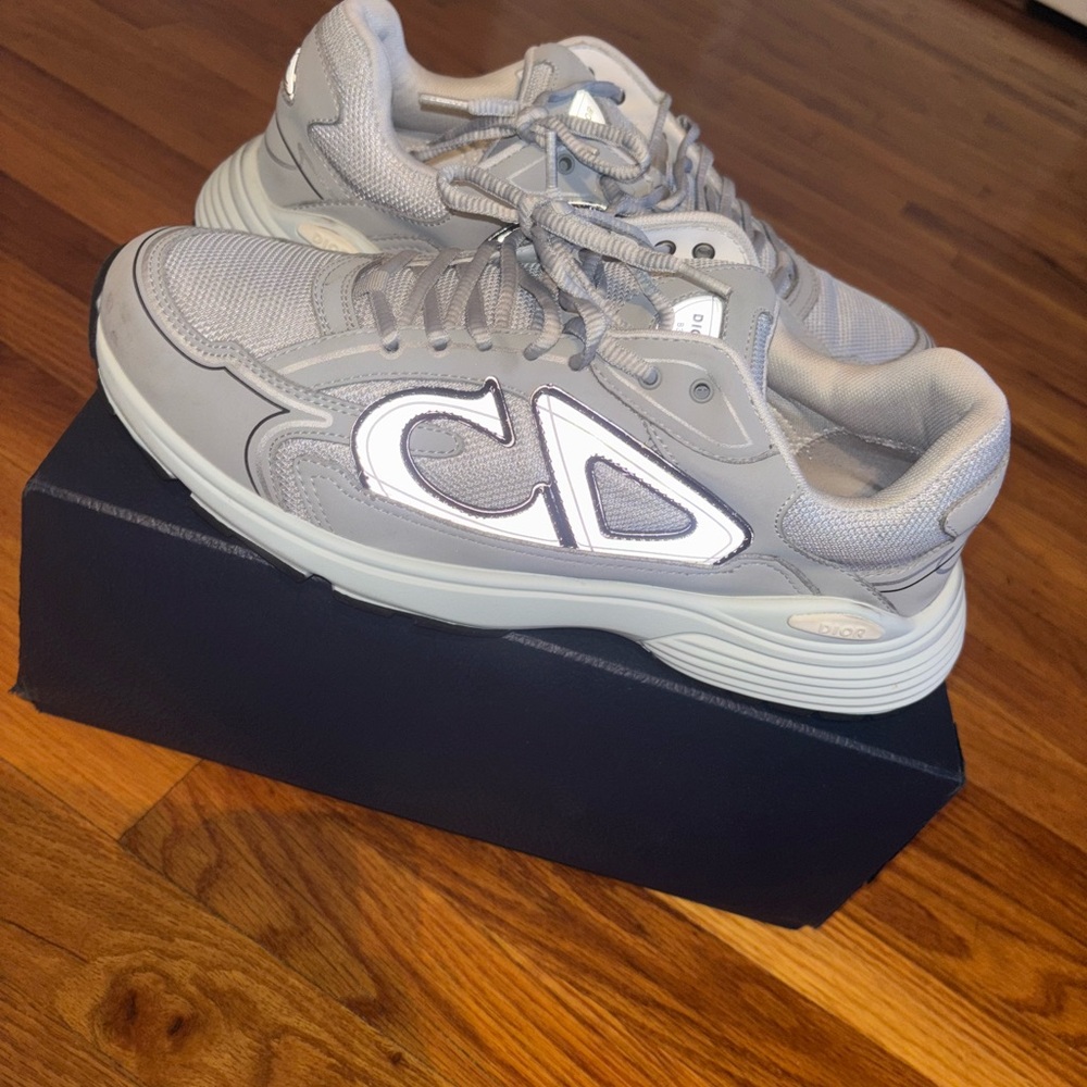 Dior B-30